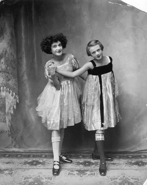 Beatrice Wooby & Girl